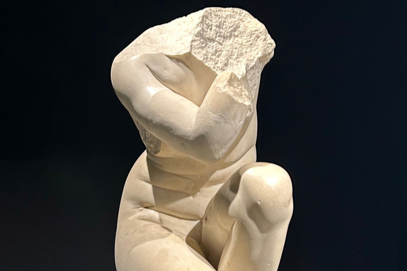 Venus-Statue ohne Kopf und Hand